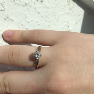 14k gold diamond ring